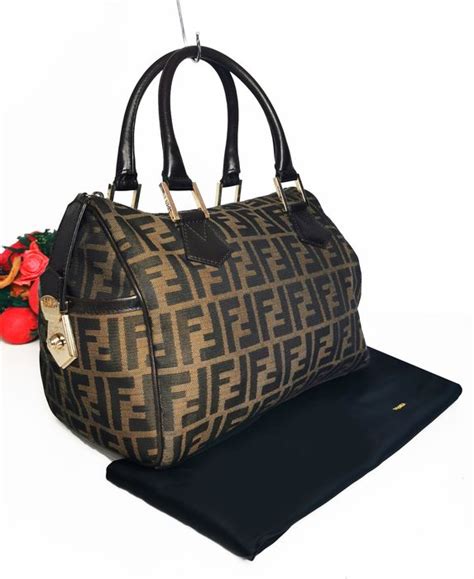 borsa fendi iconica|borse scontate fendi.